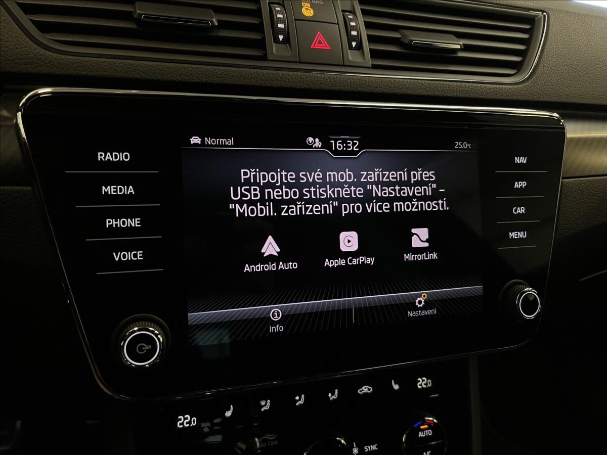 Škoda Superb Kombi 2,0 l 147 kw