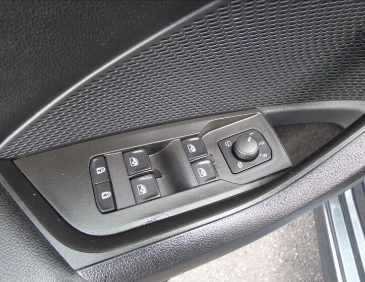 Škoda Octavia Kombi 2,0 l 85 kw