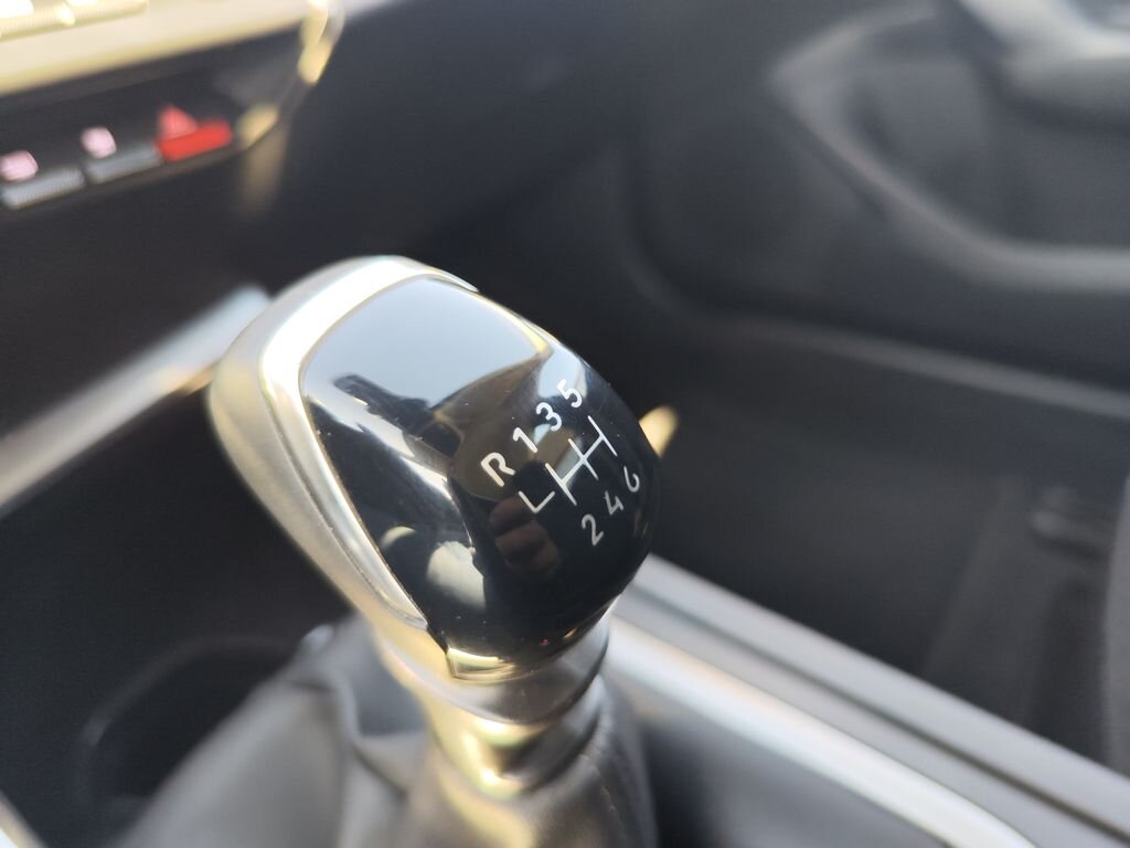 Peugeot 308 Kombi 1,2 l 96 kw