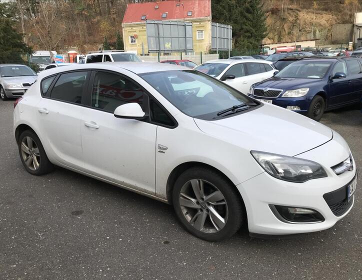 Opel Astra 4