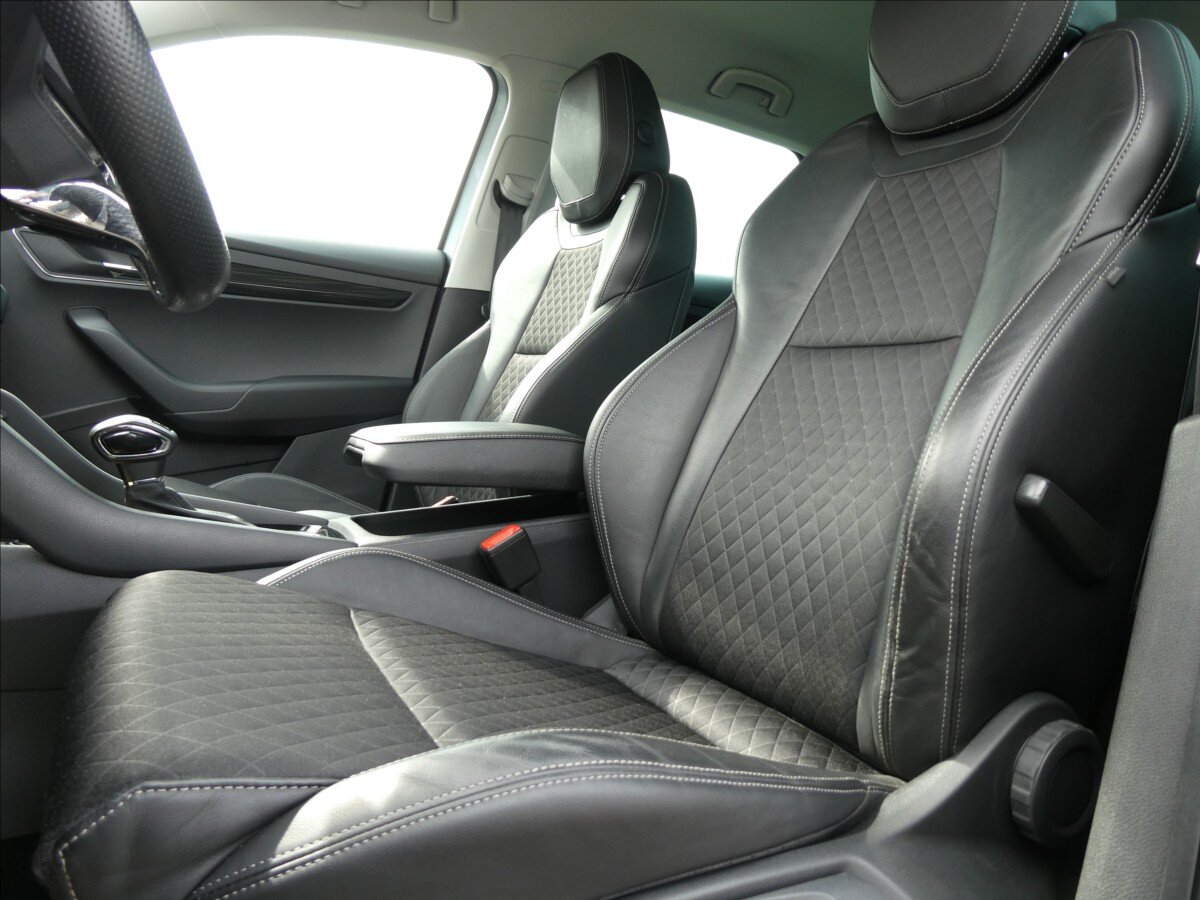 Škoda Karoq SUV / Terénní 2,0 l 110 kw