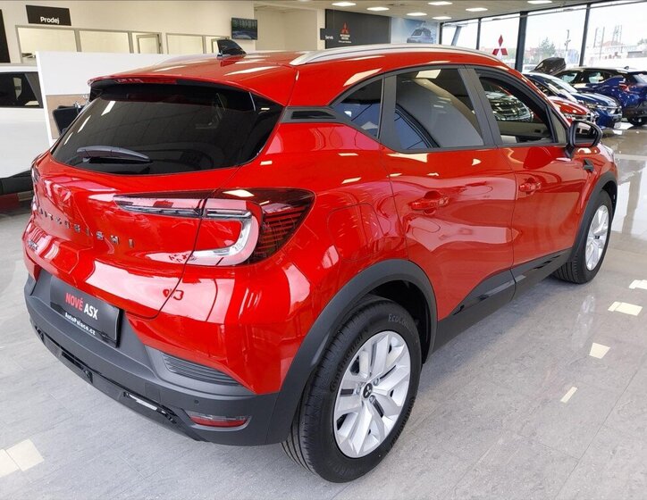 Mitsubishi ASX SUV / Terénní 1,3 l 103 kw