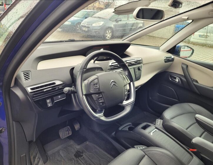 Citroën C4 SpaceTourer Kombi 2,0 l 120 kw