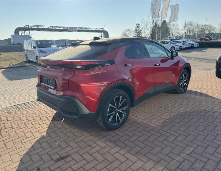 Toyota C-HR 5