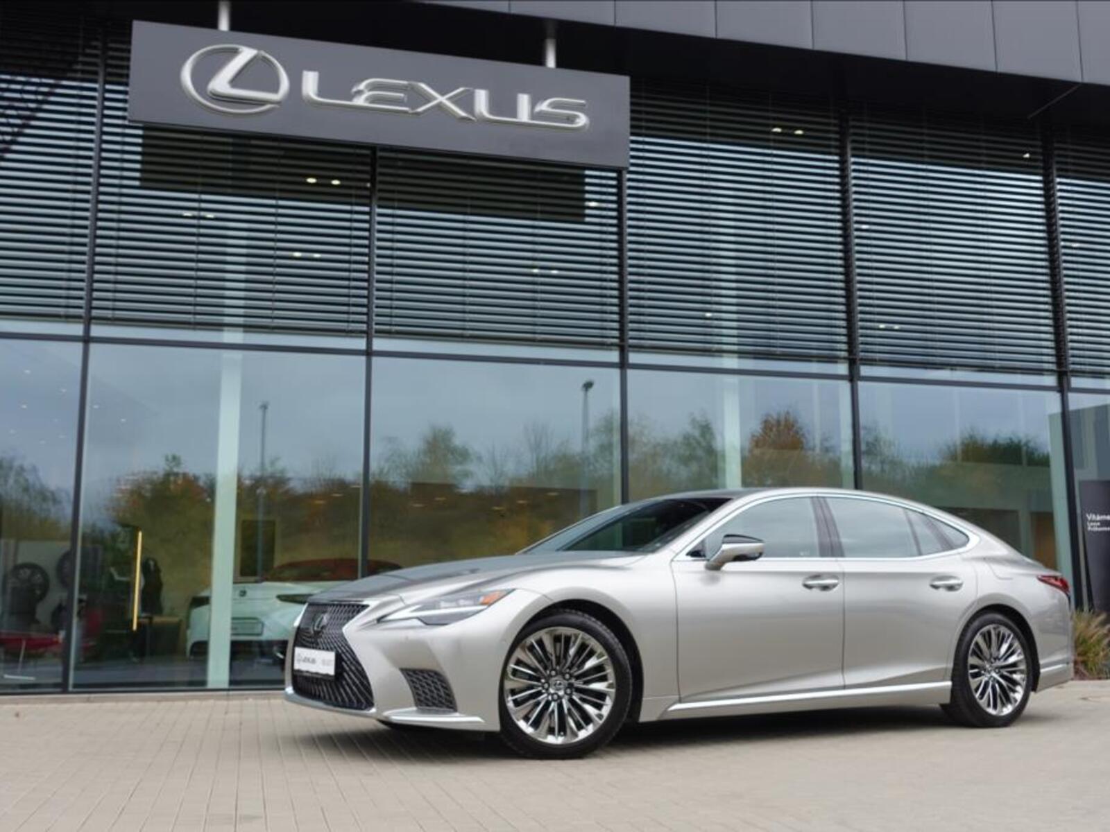 Lexus LS 500h 51