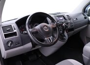 Volkswagen Caravelle 24