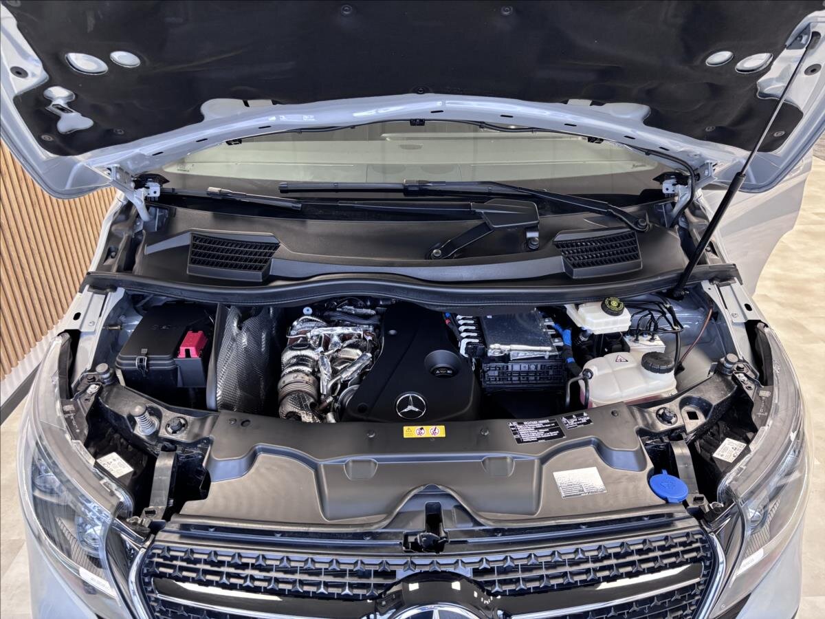 Mercedes-Benz Třídy V Kombi 2,0 l 174 kw