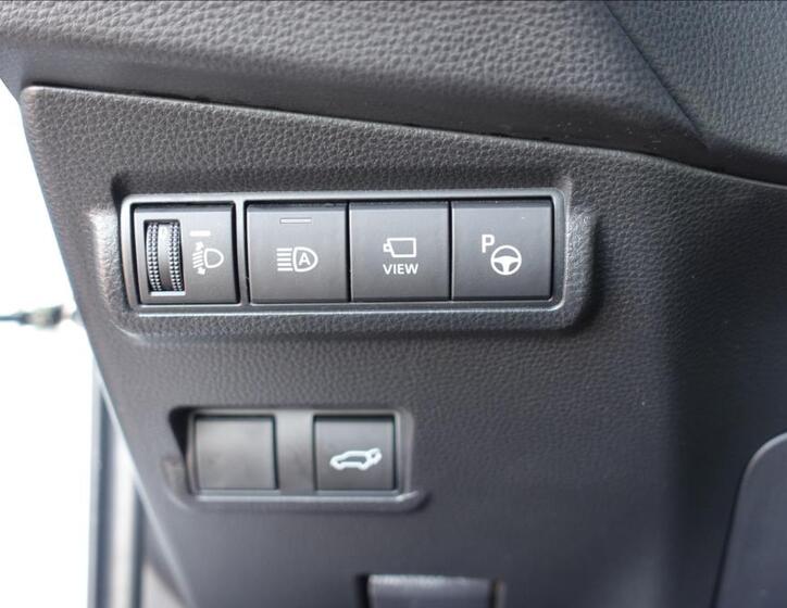 Toyota Corolla Cross 27