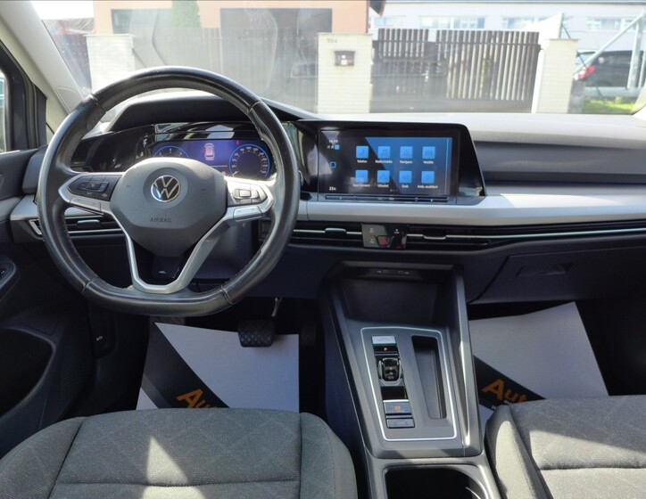 Volkswagen Golf 36