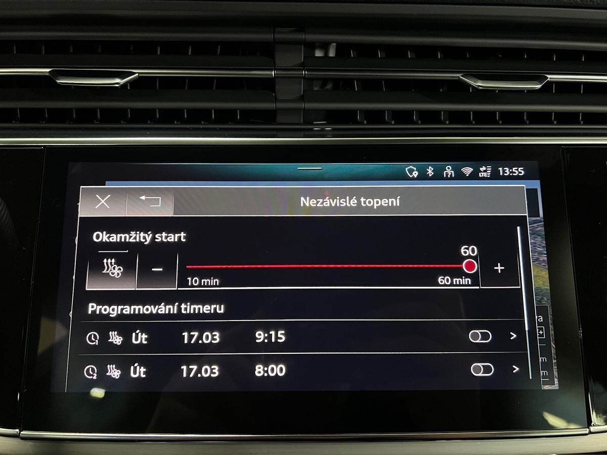 Audi Q8 SUV / Terénní 3,0 l 210 kw