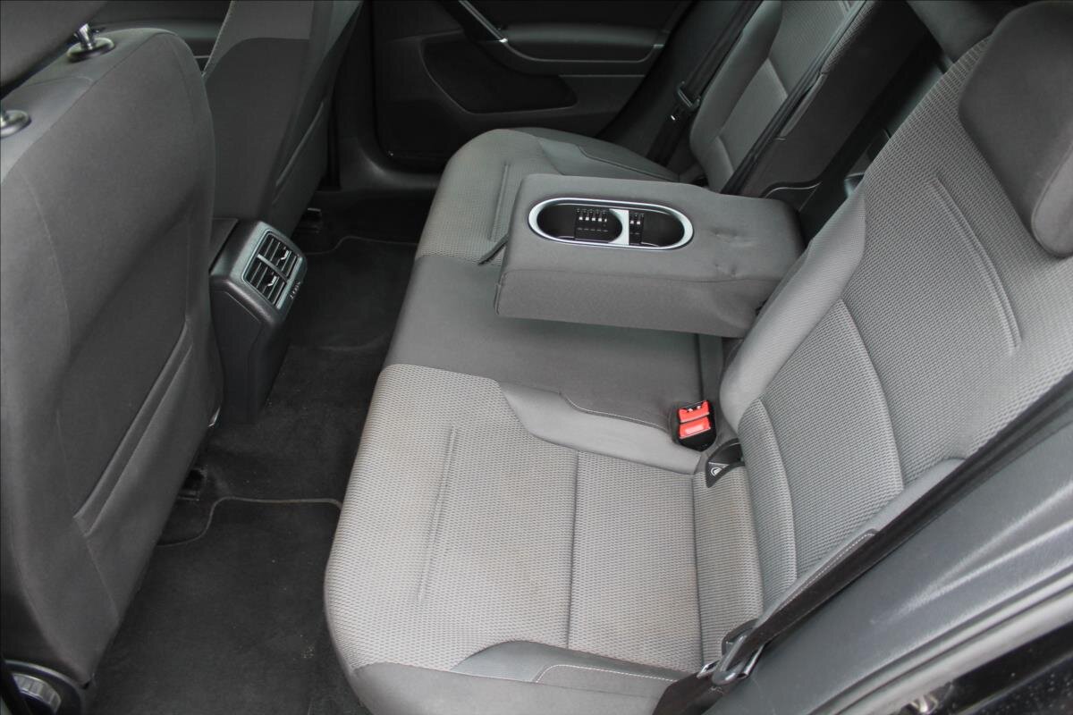 Volkswagen Golf Hatchback 2,0 l 110 kw