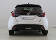 Toyota Yaris 6