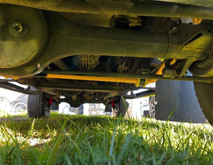 Land Rover Defender SUV / Terénní 2,2 l 90 kw