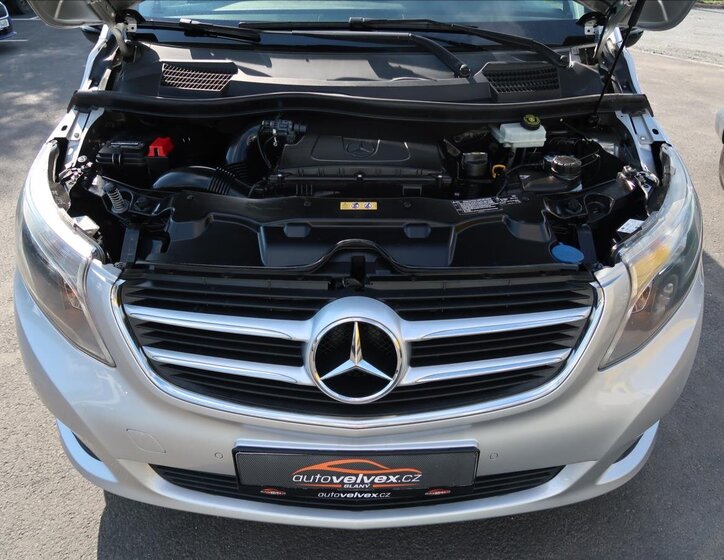 Mercedes-Benz Třídy V 22