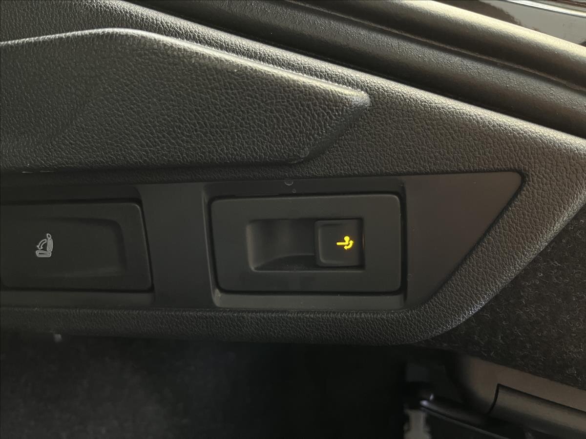 Škoda Octavia Liftback 2,0 l 110 kw