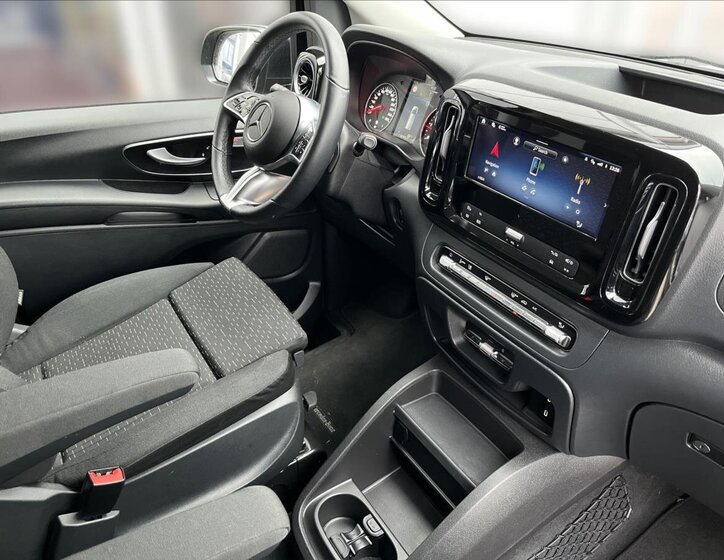 Mercedes-Benz Vito MPV 2,0 l 140 kw