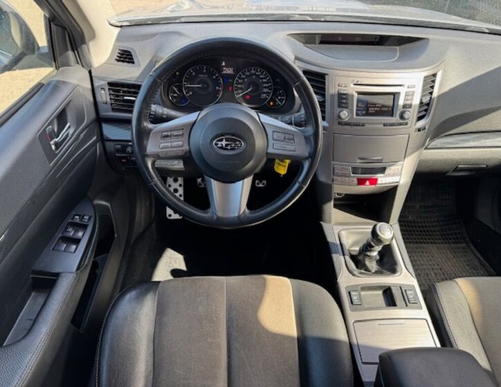 Subaru Legacy Kombi 2,0 l 110 kw