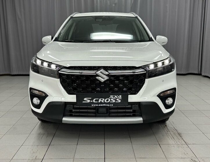 Suzuki S-Cross SUV / Terénní 1,4 l 81 kw