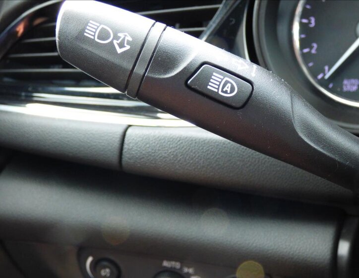 Opel Insignia Kombi 2,0 l 154 kw