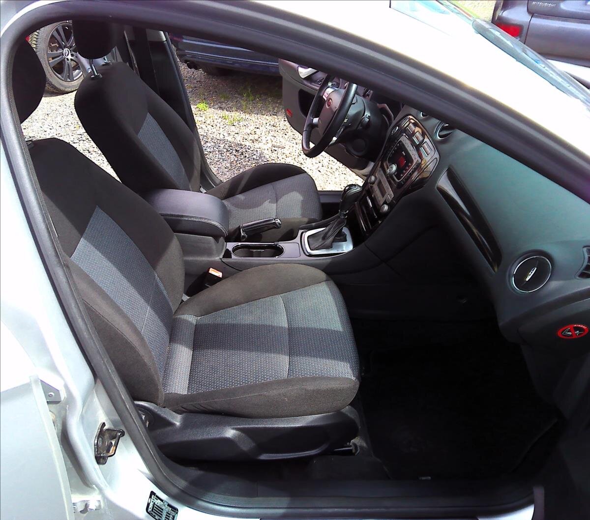 Ford Mondeo Kombi 2,0 l 103 kw