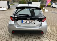 Toyota Yaris 26