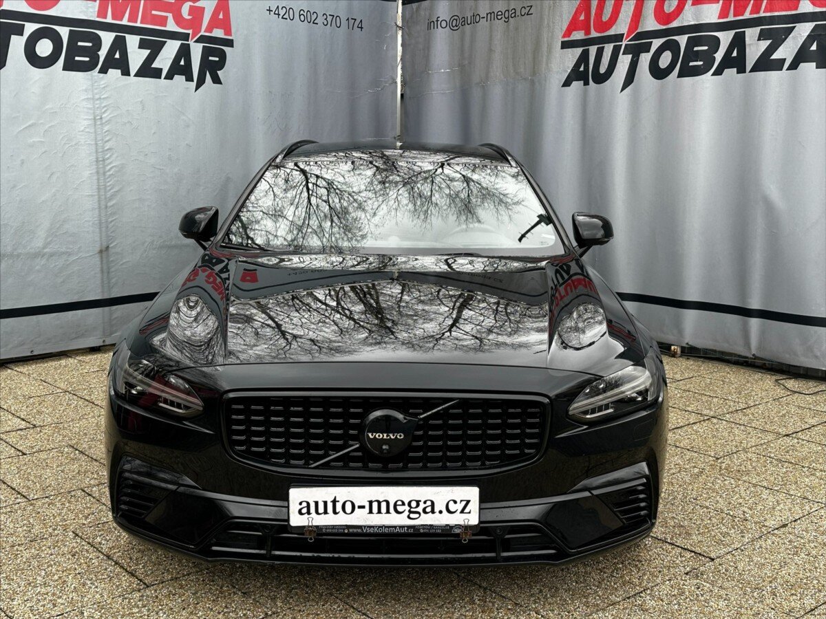 Volvo V90 Kombi 2,0 l 186 kw