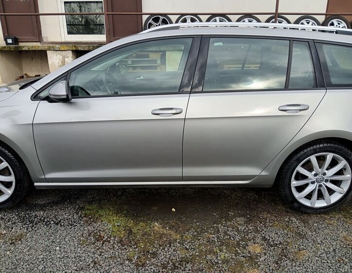 Volkswagen Golf Kombi 1,5 l 110 kw