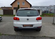 Volkswagen Tiguan 7