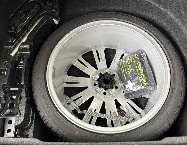 Volkswagen Passat Kombi 2,0 l 176 kw