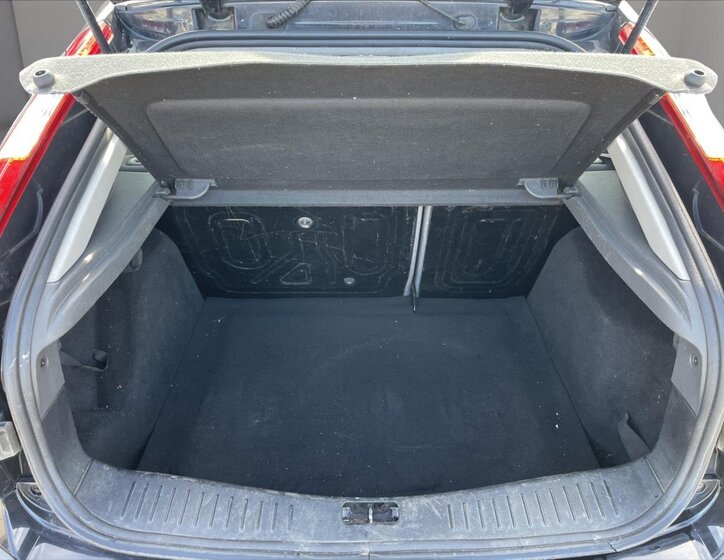 Ford Focus Hatchback 1,6 l 74 kw