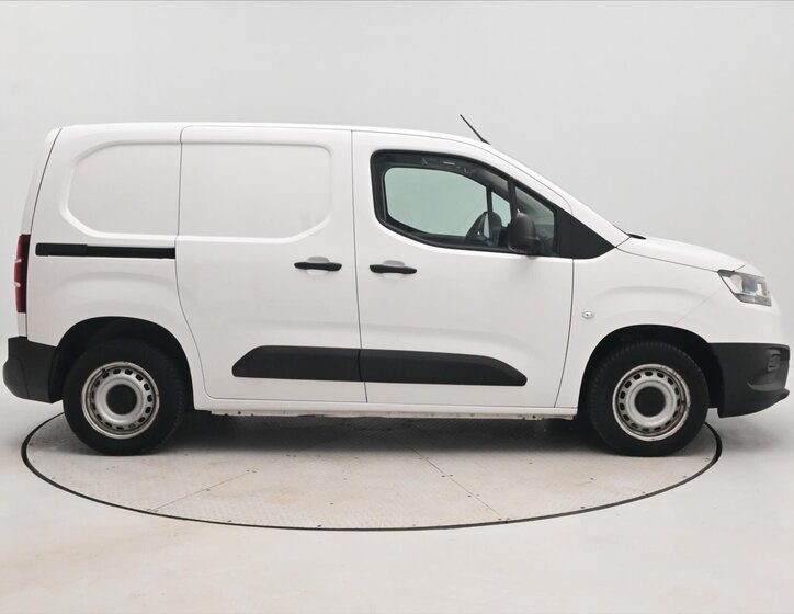 Toyota ProAce Skříň 1,5 l 75 kw