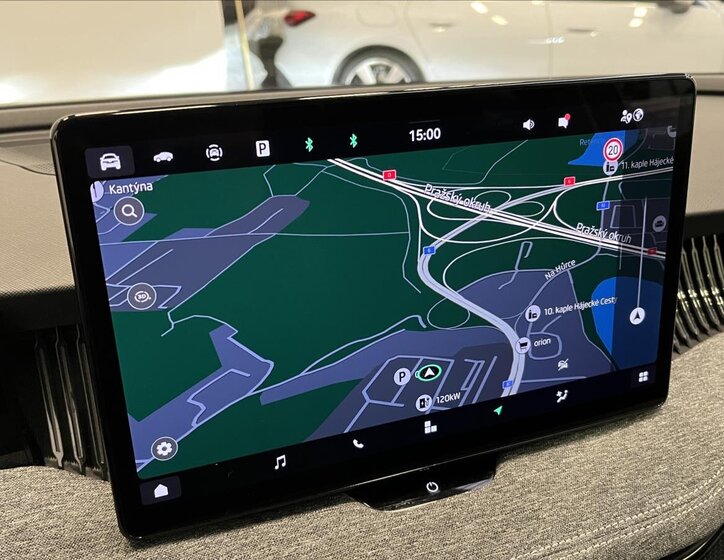 Škoda Superb Kombi 2,0 l 110 kw