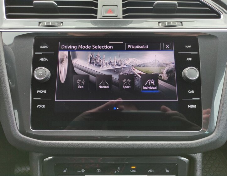 Volkswagen Tiguan SUV / Terénní 2,0 l 110 kw