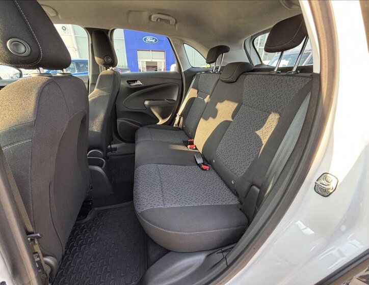 Opel Crossland SUV / Terénní 1,2 l 96 kw