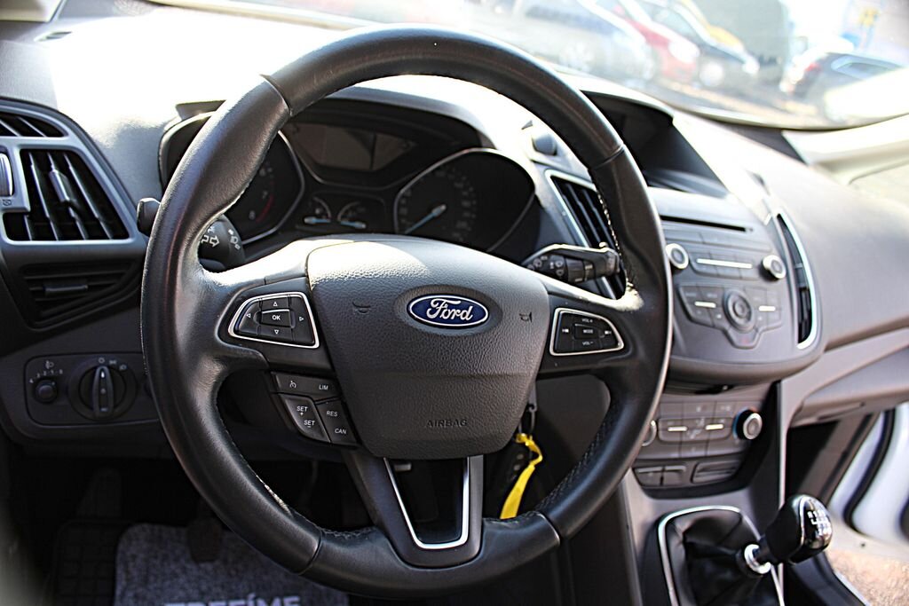 Ford Grand C-MAX MPV 999,0 74 kw