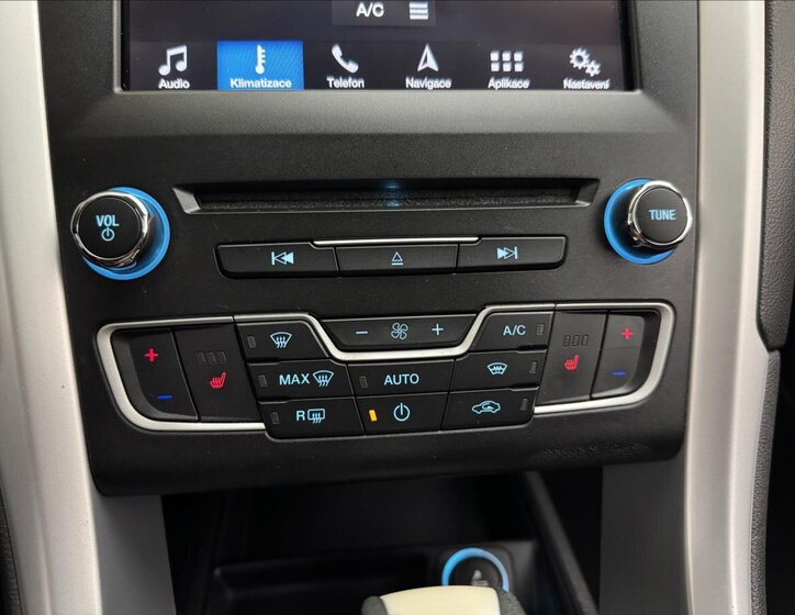 Ford Mondeo Kombi 2,0 l 110 kw