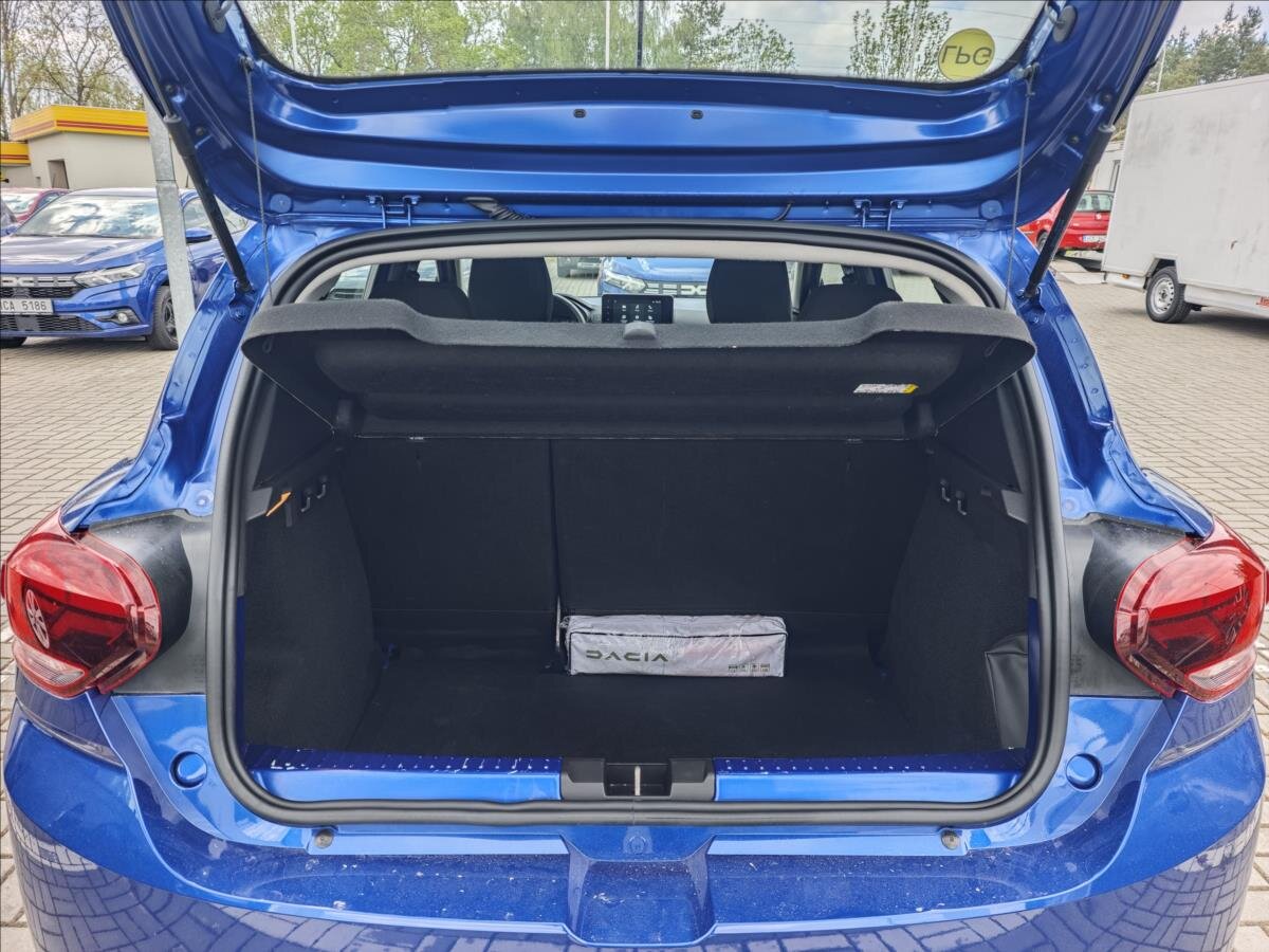Dacia Sandero Hatchback 999,0 67 kw