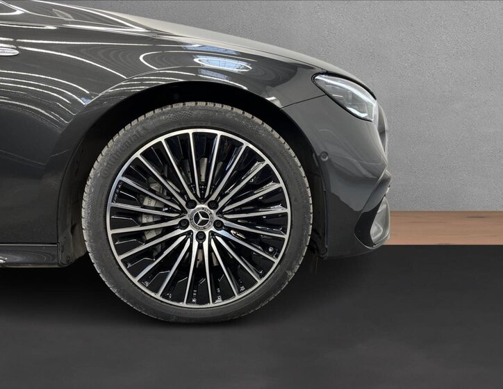Mercedes-Benz Třídy E Sedan 2,0 l 185 kw