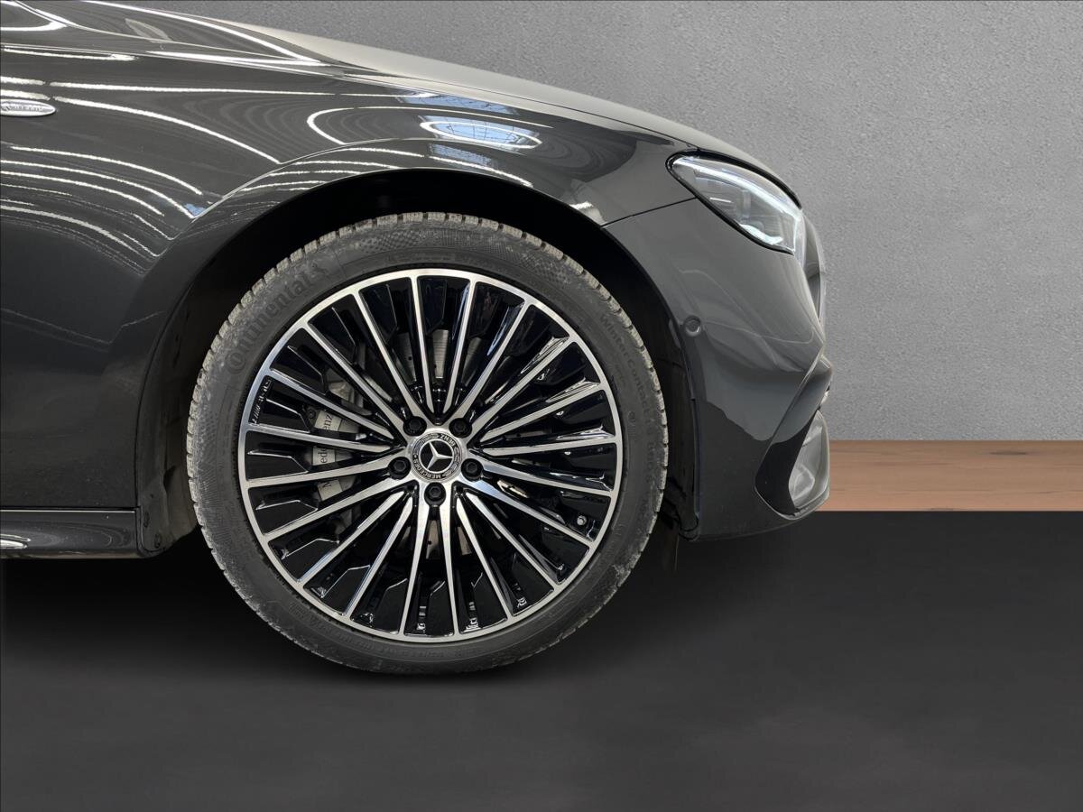 Mercedes-Benz Třídy E Sedan 2,0 l 185 kw