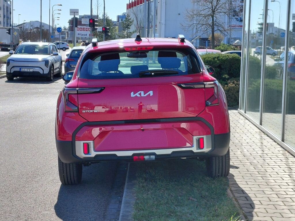 KIA Stonic Hatchback 998,0 74 kw