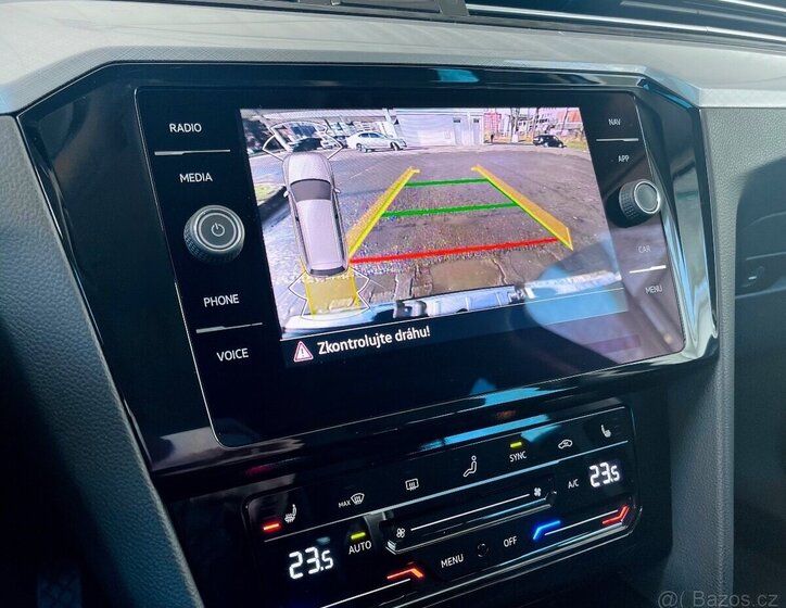 Volkswagen Passat Kombi 0,0 110 kw