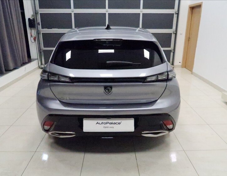 Peugeot 308 Hatchback 1,2 l 96 kw