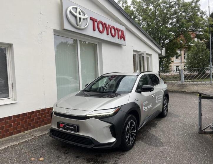 Toyota bZ4X 2