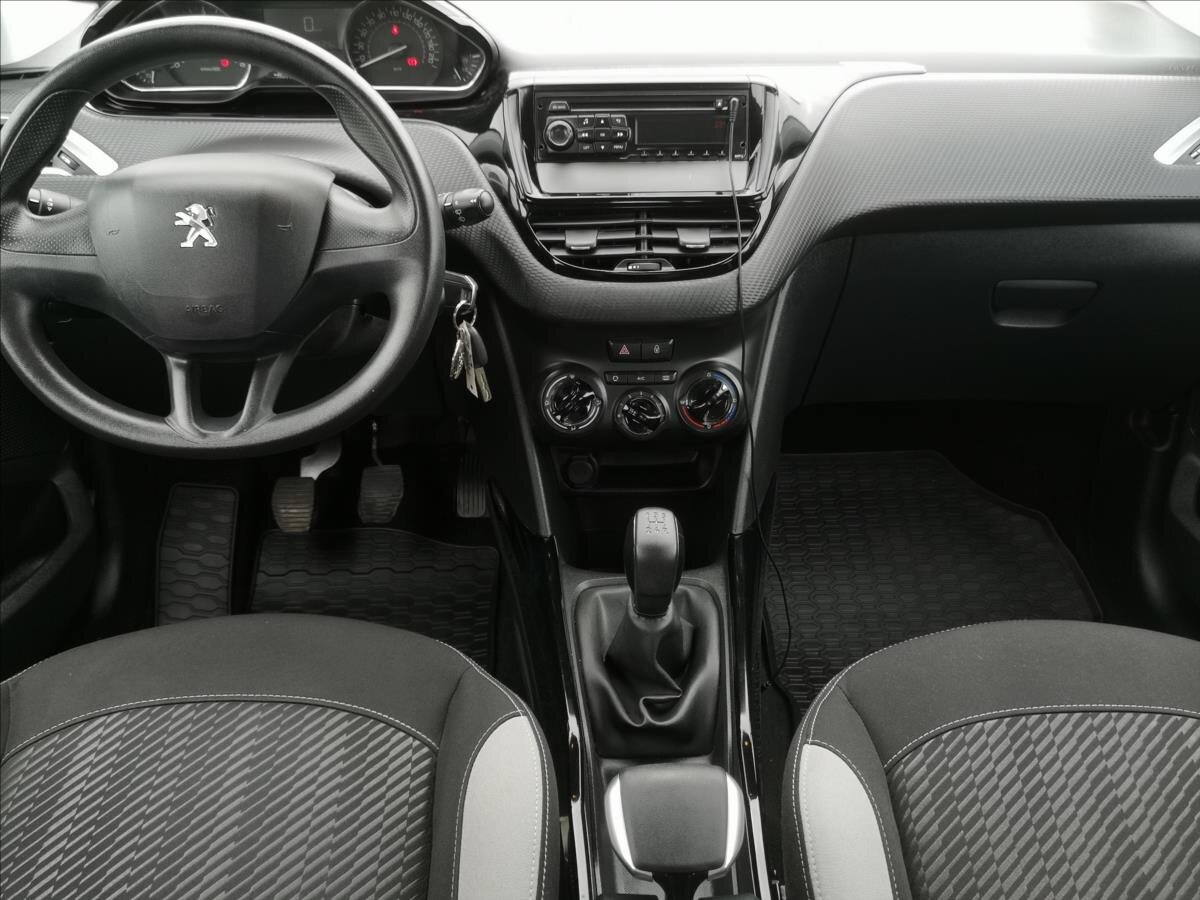 Peugeot 2008 Kombi 1,4 l 50 kw
