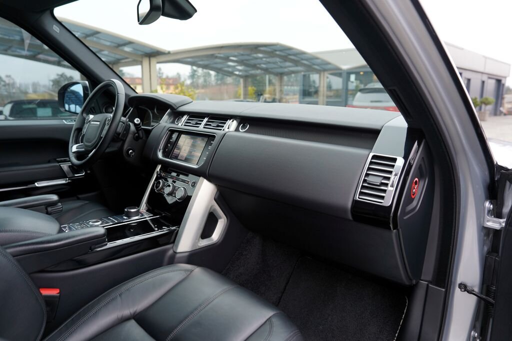 Land Rover Range Rover SUV 3,0 l 190 kw