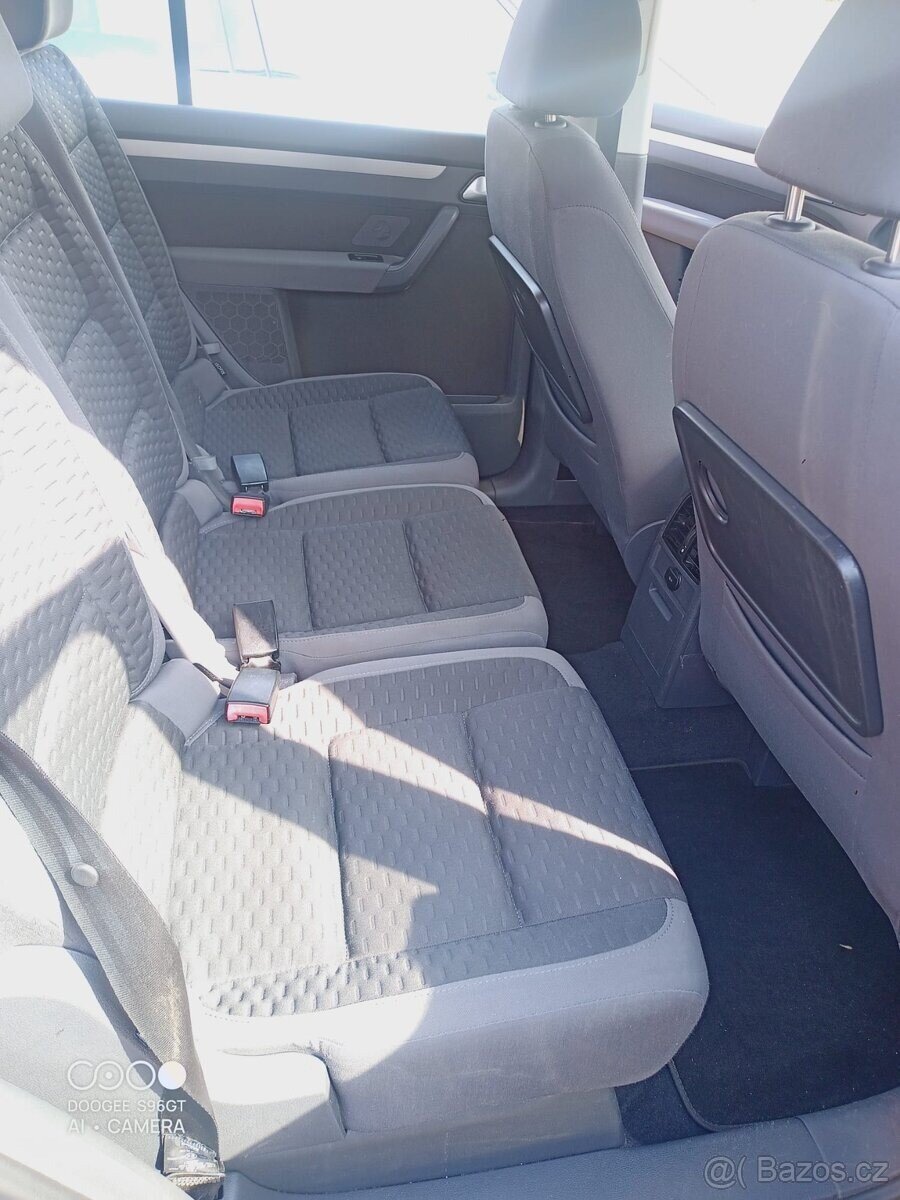 Volkswagen Touran VAN / Minibus 0,0 77 kw