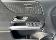 Mercedes-Benz EQA 10