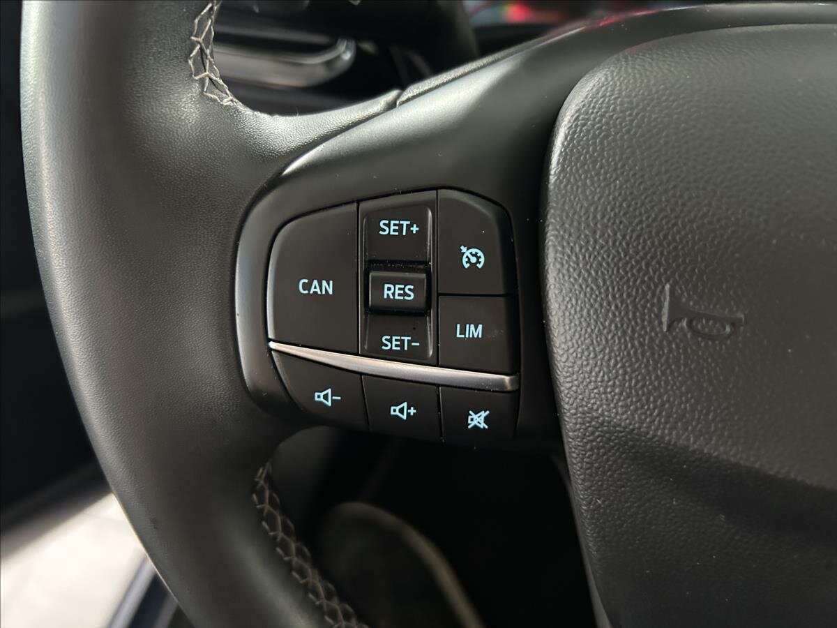 Ford Fiesta Hatchback 999,0 92 kw