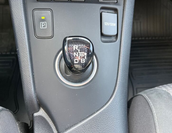 Toyota Auris Hatchback 1,8 l 73 kw