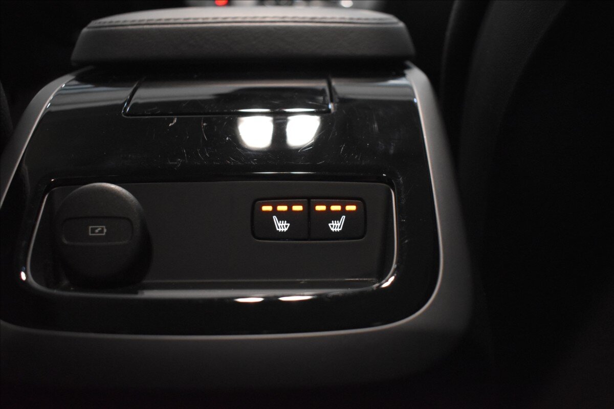 Volvo V90 Kombi 2,0 l 186 kw